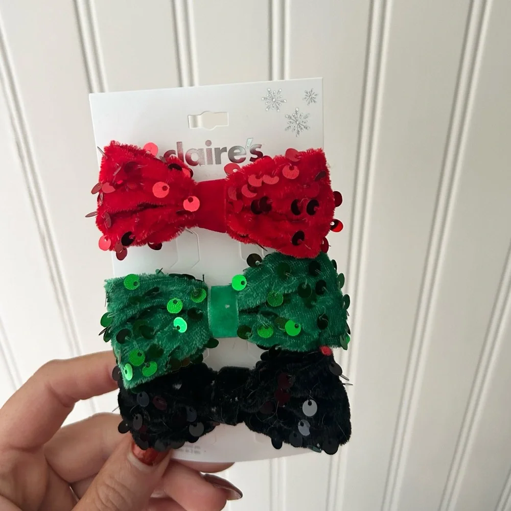 ⭐️ NEW Claire's Sparkling Sequin Hair Bow Set of 3 - Red, Green, Black